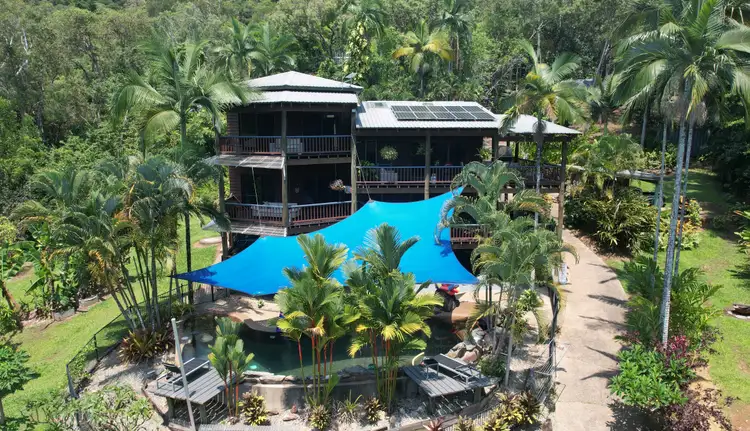 65 Ocean View Drive, Port Douglas QLD 4877