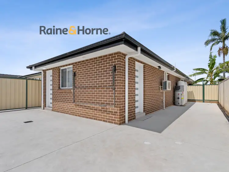 239A Pacific Palms Circuit, Hoxton Park NSW 2171