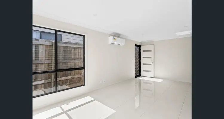 Second view of Homely house listing, 2/22 Mount Mitchell Street, Park Ridge QLD 4125