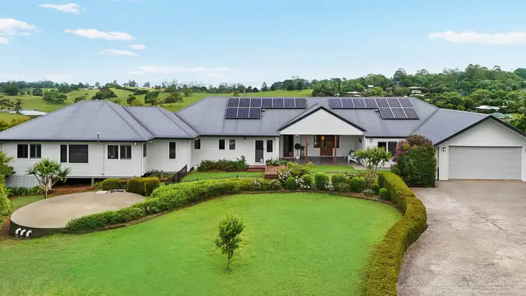 25 Mahogany Place, Maleny QLD 4552