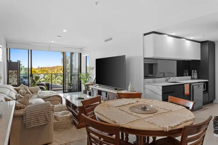 5310/5 Harbour Side Court, Biggera Waters QLD 4216