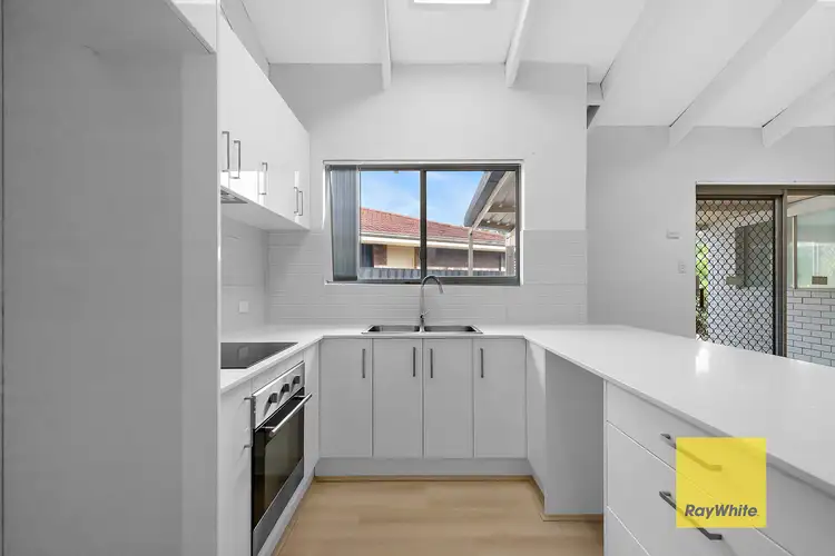 57 Parkside Drive, Thornlie WA 6108