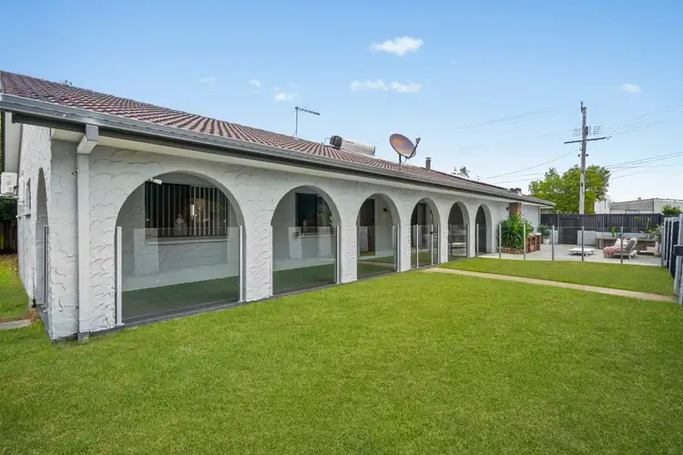 28 Boambillee Street, Thorneside QLD 4158