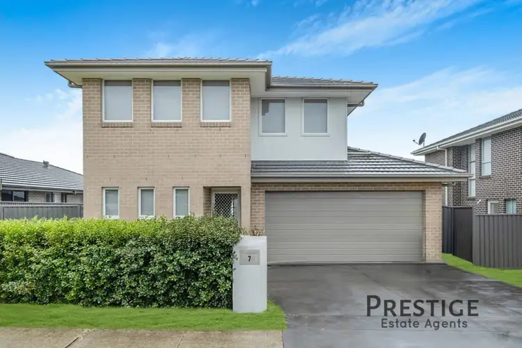 7 Bega Street, Gregory Hills NSW 2557