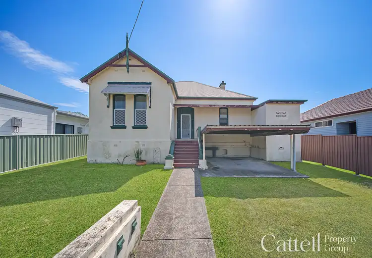 6 Dora Street, Mayfield NSW 2304