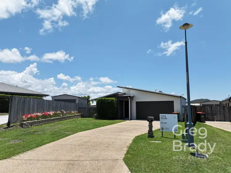 11 Hook Court, Sarina QLD 4737