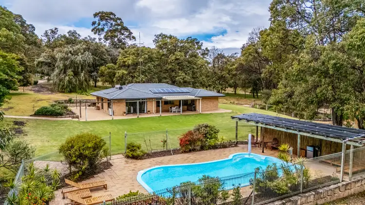 34 Raywood Road, Bouvard WA 6211