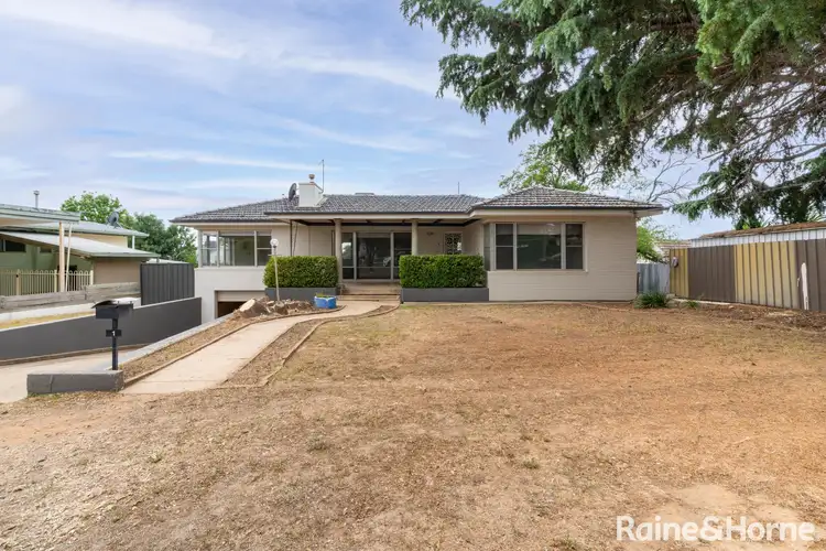 1 Bennett Street, Ashmont NSW 2650