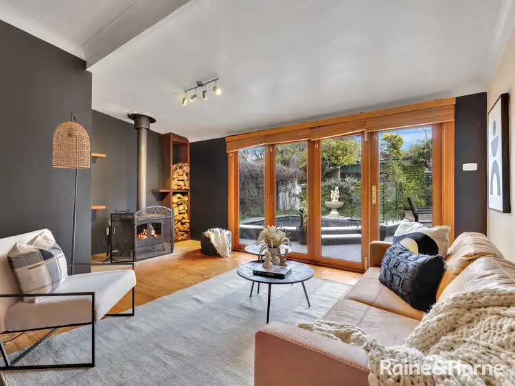 66 Russell Street, Bathurst NSW 2795