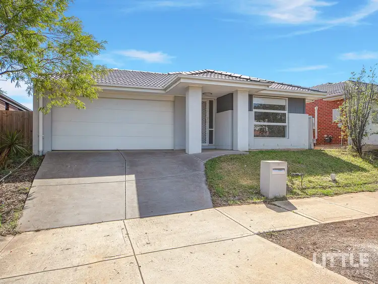 Second view of Homely house listing, 6 Clarice Crescent, Brookfield VIC 3338