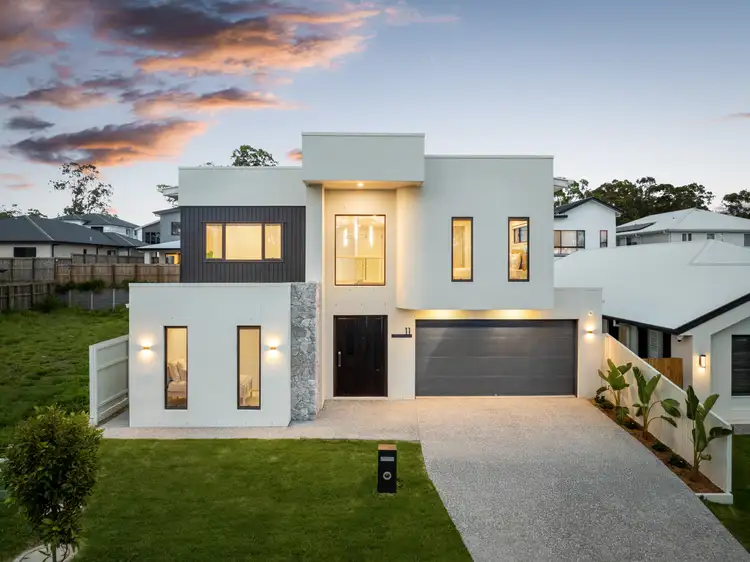 11 Prahan Crescent, Parkinson QLD 4115