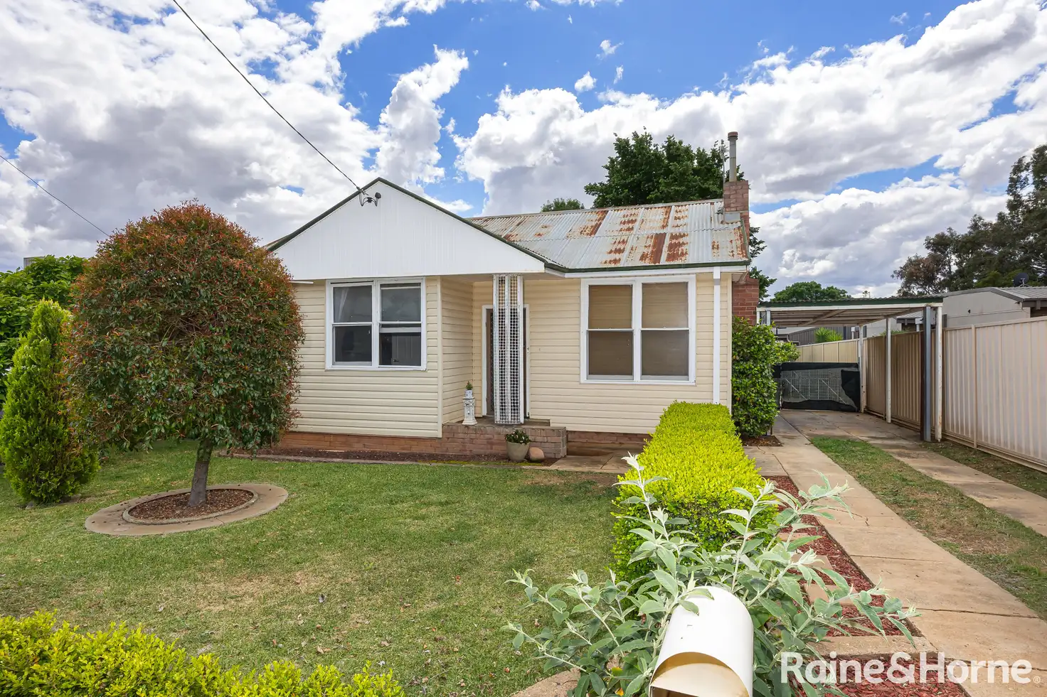 Main view of Homely house listing, 11 Scherger Place, Mount Austin NSW 2650
