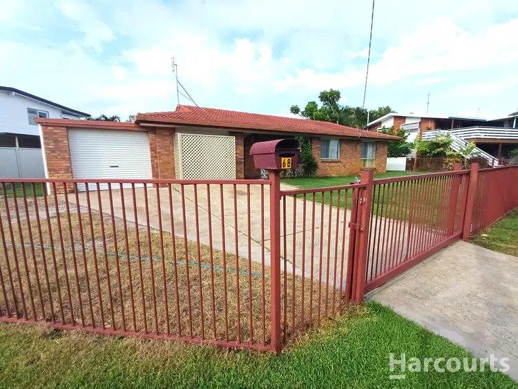 68 Hibiscus Street, Urangan QLD 4655