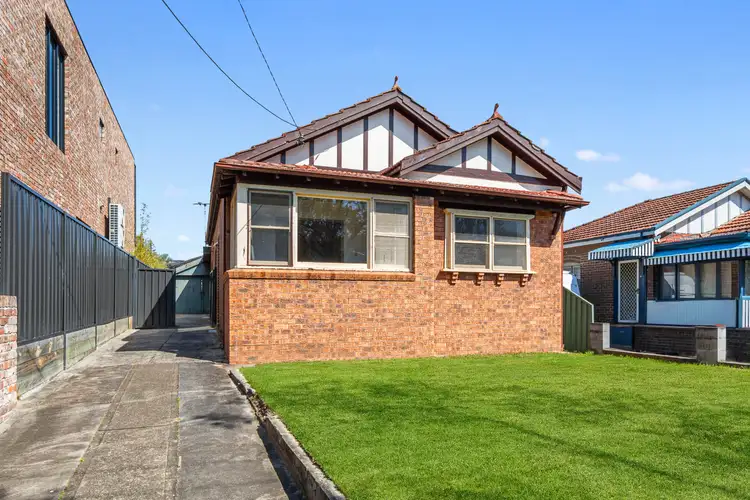 20 Ronald Aveue, Earlwood NSW 2206