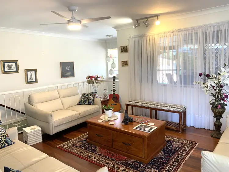 6 Somerset Court, Albany Creek QLD 4035