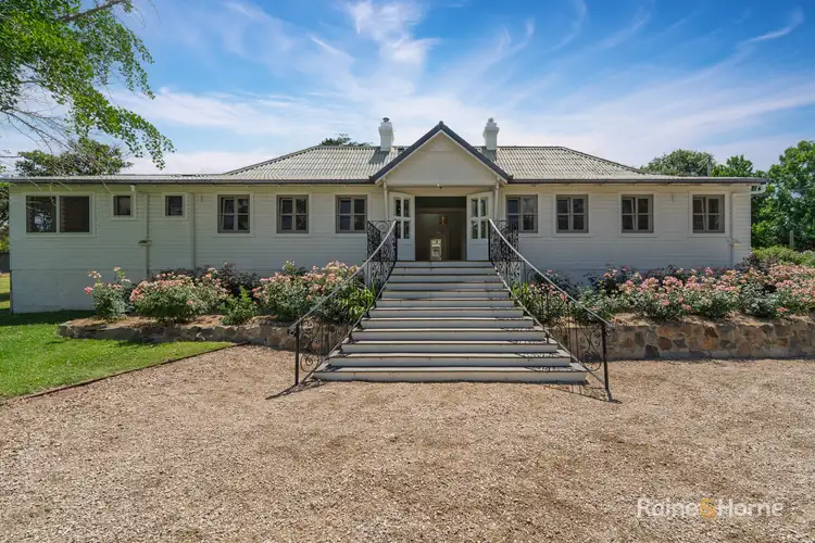 17 Naas St, Tenterfield NSW 2372