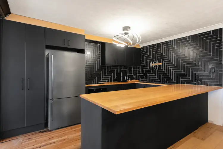 6/91 Mclean Street, Coolangatta QLD 4225