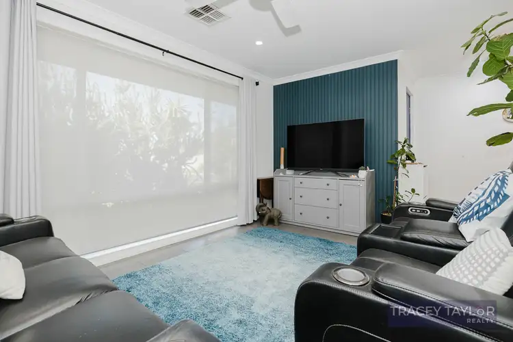 Sixth view of Homely house listing, 4 Worlanna Mews, Quinns Rocks WA 6030