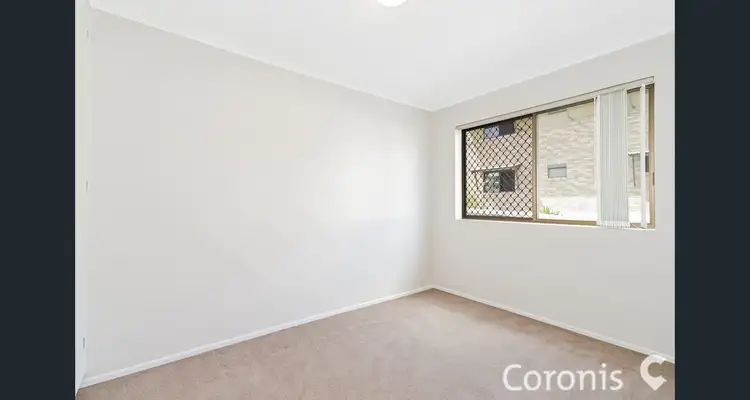 Fifth view of Homely house listing, 2/8 Baragoola St, Coorparoo QLD 4151
