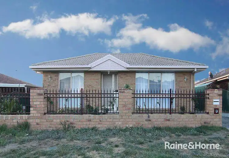 29 Hibiscus Close, Meadow Heights VIC 3048