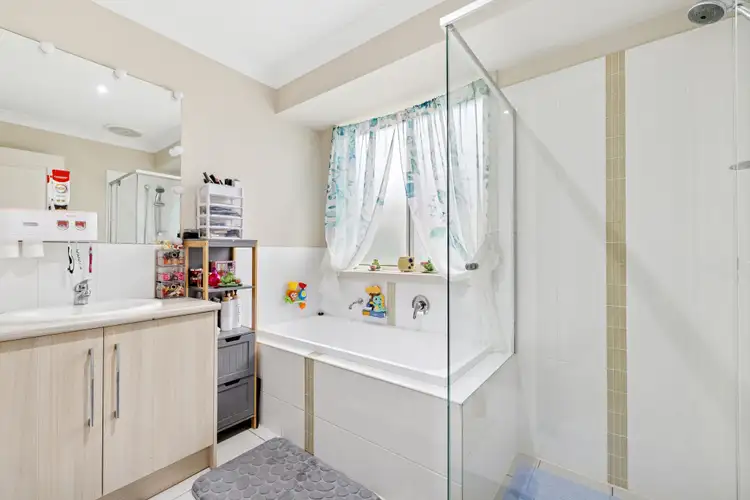 Fourth view of Homely house listing, 25 Pfitzner Close, Murray Bridge SA 5253