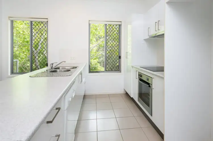 11/111 Mcauley Parade, Pacific Pines QLD 4211