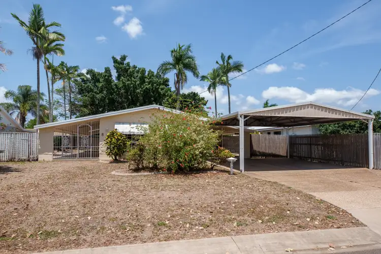 8 Leila Avenue, Rasmussen QLD 4815