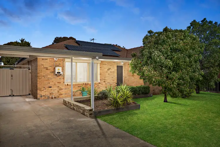 20 Lois Street, St Albans VIC 3021