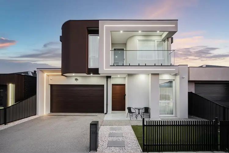 43 Darwinia Drive, Mickleham VIC 3064