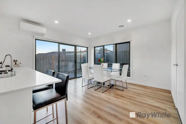 Sixth view of Homely townhouse listing, 21 Vine Circuit, Lynbrook VIC 3975