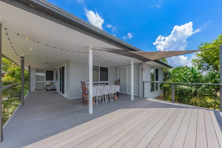 15 South Molle Boulevard, Cannonvale QLD 4802