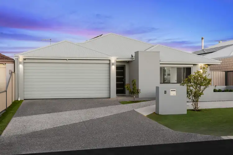 Second view of Homely house listing, 8 LOSETO LINK, Piara Waters WA 6112