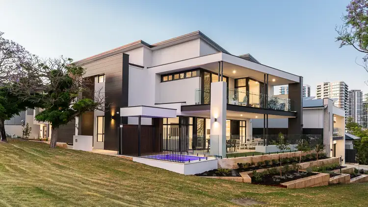 21 Rookwood Street, Mount Pleasant WA 6153