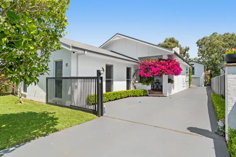 15 Moorlan Avenue, Killarney Vale NSW 2261