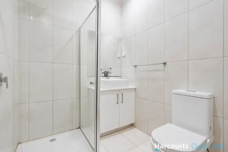 Fifth view of Homely house listing, 2/4 Victoria Road, Narre Warren VIC 3805