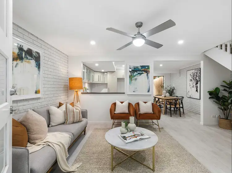 2/17 Grosvenor Street, Balmoral QLD 4171