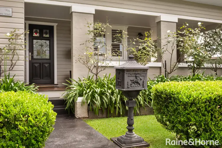 9 Burgess Street, Richmond NSW 2753