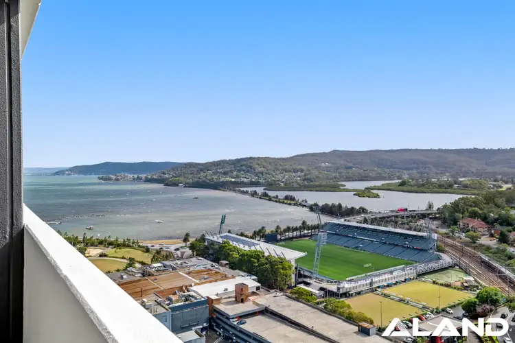 W-2209/108 Donnison Street, Gosford NSW 2250