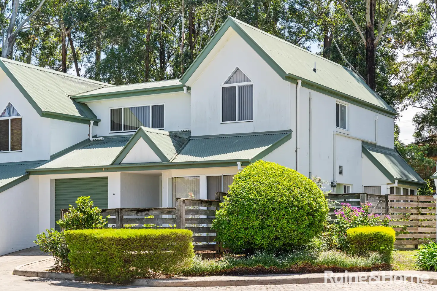 Main view of Homely townhouse listing, 27/13-15 Augusta Place, Mollymook Beach NSW 2539