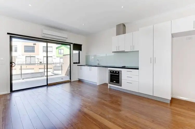 340 Grand Boulevard, Craigieburn VIC 3064