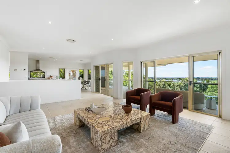 35 Old Ferry Road, Banora Point NSW 2486