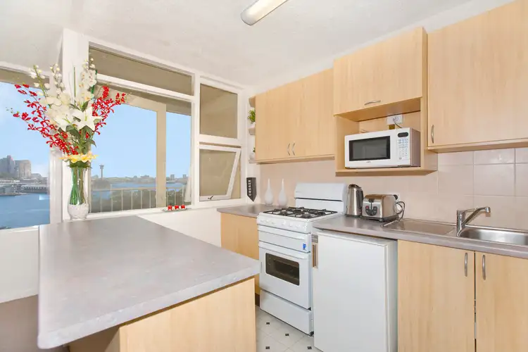 Fifth view of Homely studio listing, 34/2-4 East Crescent Street, Mcmahons Point NSW 2060