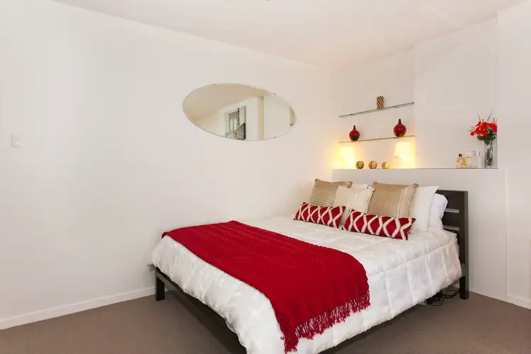 Sixth view of Homely studio listing, 34/2-4 East Crescent Street, Mcmahons Point NSW 2060