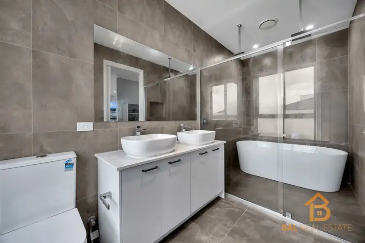 Fourth view of Homely house listing, 18 Geller Circuit, Tarneit VIC 3029