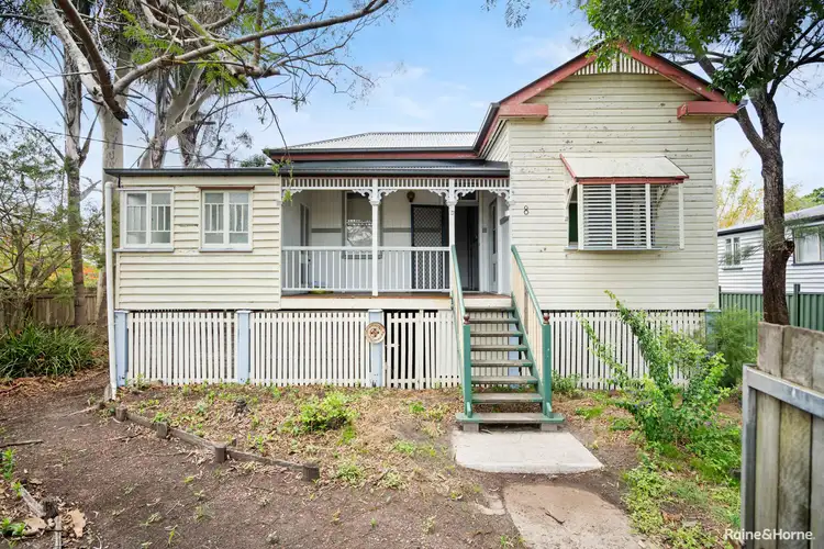 8 Charles Street, Pialba QLD 4655