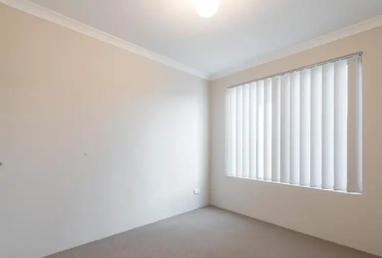 Sixth view of Homely house listing, 9/2 Positano Crescent, Yangebup WA 6164