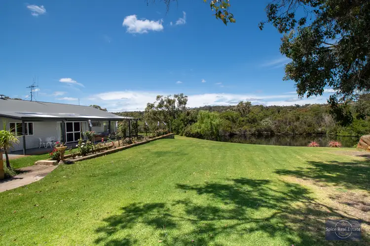 180 Woodward Heights, Hay WA 6333