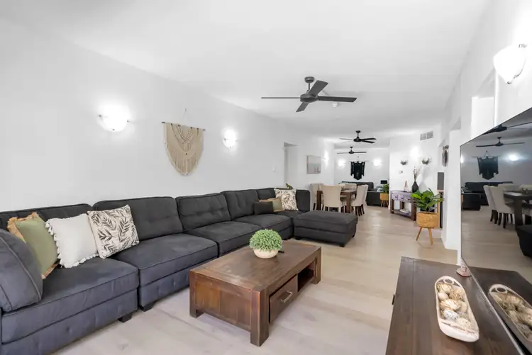 318/2-4 Macrossan Street, Port Douglas QLD 4877