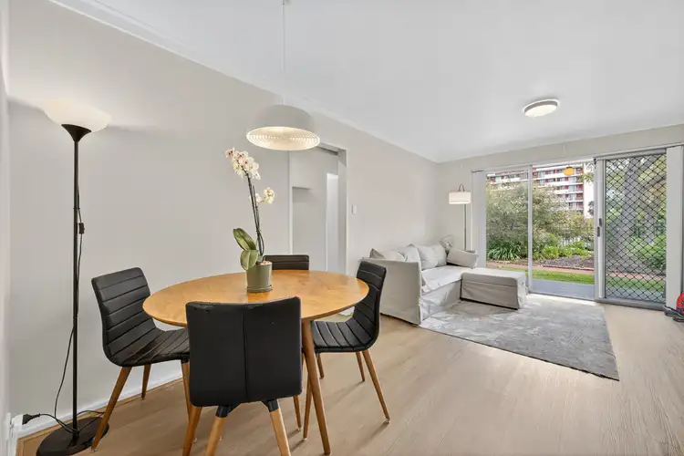 4/72 King George Street, Victoria Park WA 6100