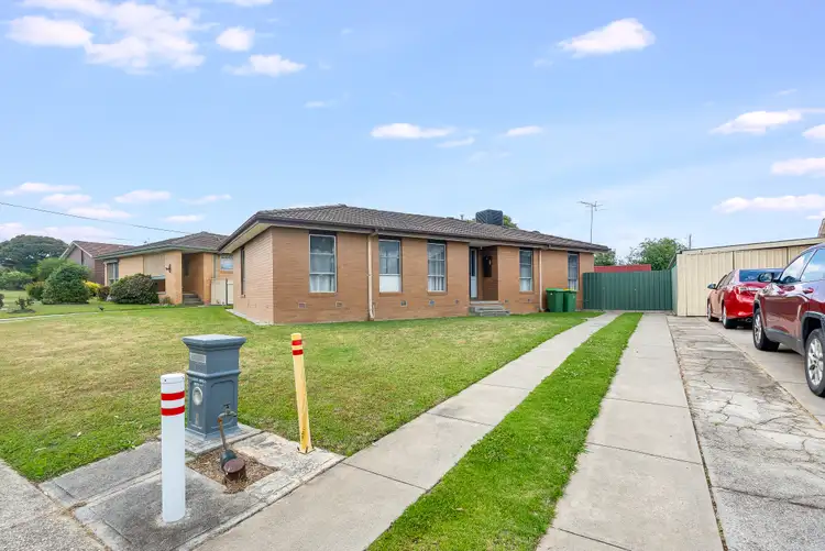 12 Skitch Street, West Wodonga VIC 3690